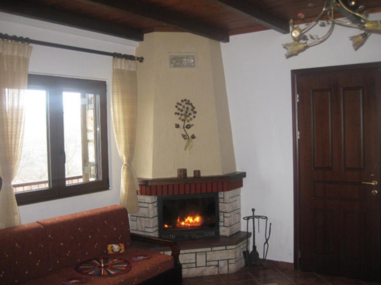 Guesthouse Moucha Exterior photo